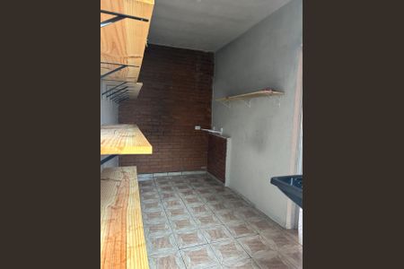 Casa para alugar com 160m², 2 quartos e 1 vaga Casa para alugar com 160m², 2 quartos e 1 vagaLavanderia