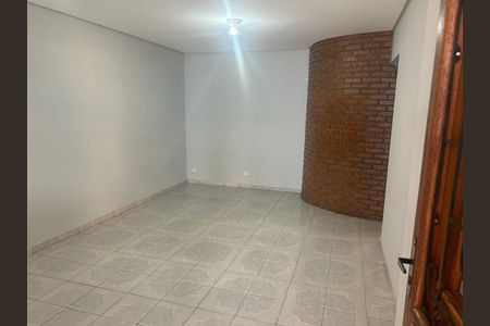 Casa para alugar com 160m², 2 quartos e 1 vaga Casa para alugar com 160m², 2 quartos e 1 vagaSala