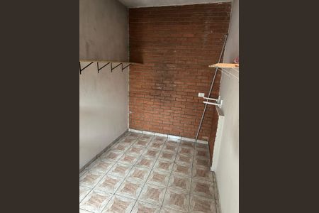 Casa para alugar com 160m², 2 quartos e 1 vaga Casa para alugar com 160m², 2 quartos e 1 vagaLavanderia