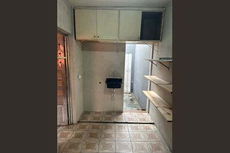 Casa para alugar com 160m², 2 quartos e 1 vaga Casa para alugar com 160m², 2 quartos e 1 vagaLavanderia