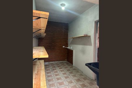 Casa para alugar com 160m², 2 quartos e 1 vaga Casa para alugar com 160m², 2 quartos e 1 vagaLavanderia