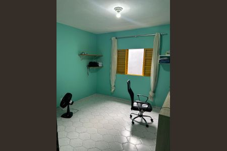 Casa para alugar com 160m², 2 quartos e 1 vaga Casa para alugar com 160m², 2 quartos e 1 vagaQuarto 2
