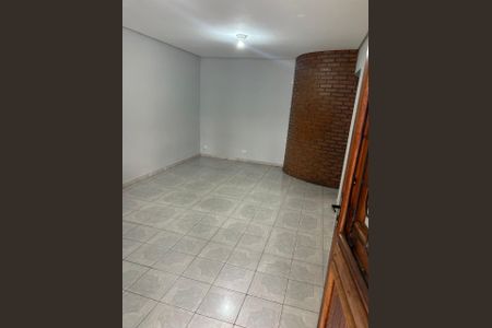 Casa para alugar com 160m², 2 quartos e 1 vaga Casa para alugar com 160m², 2 quartos e 1 vagaSala