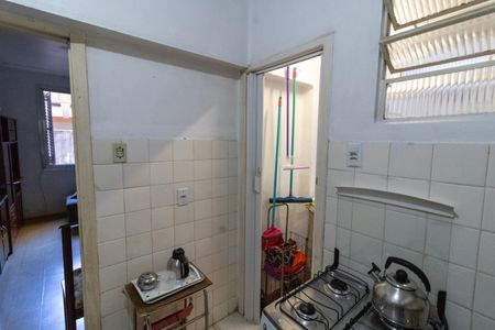 Apartamento para alugar com 61m², 2 quartos e sem vagaCozinha e Área de Serviço