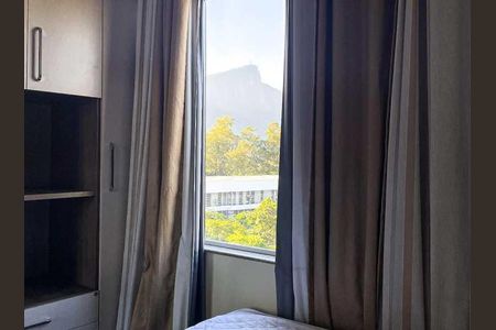 Apartamento à venda com 30m², 1 quarto e 1 vaga