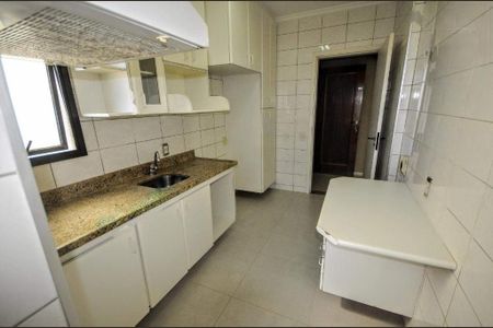 Apartamento à venda com 68m², 2 quartos e 2 vagas