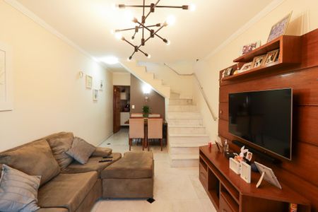 Casa à venda com 140m², 3 quartos e 3 vagasSala