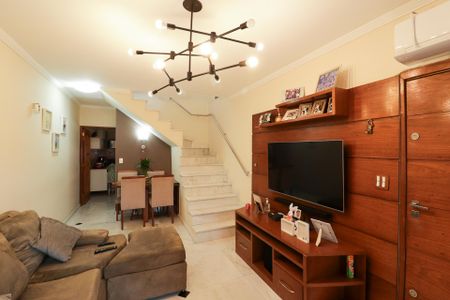 Casa à venda com 140m², 3 quartos e 3 vagasSala