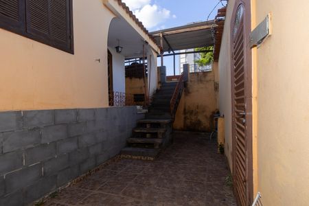 Casa à venda com 101m², 3 quartos e 2 vagas Casa à venda com 101m², 3 quartos e 2 vagasEntrada