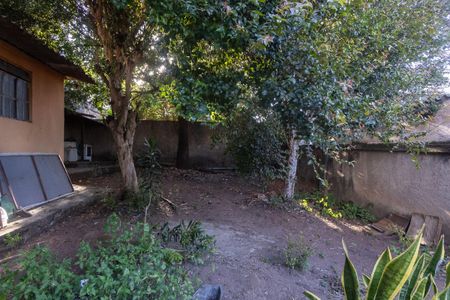 Casa à venda com 101m², 3 quartos e 2 vagas Casa à venda com 101m², 3 quartos e 2 vagasQuintal