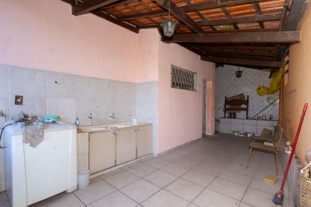 Casa à venda com 101m², 3 quartos e 2 vagas Casa à venda com 101m², 3 quartos e 2 vagasArea de Serviço