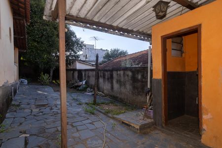 Casa à venda com 101m², 3 quartos e 2 vagas Casa à venda com 101m², 3 quartos e 2 vagasQuintal