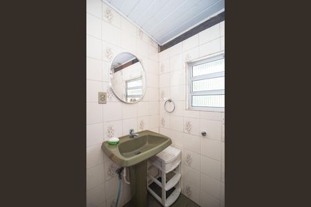 Casa à venda com 451m², 4 quartos e 4 vagasBanheiro de Serviço 2