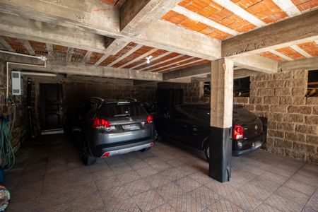 Casa à venda com 451m², 4 quartos e 4 vagasGaragem