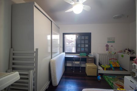 Casa à venda com 451m², 4 quartos e 4 vagasQuarto