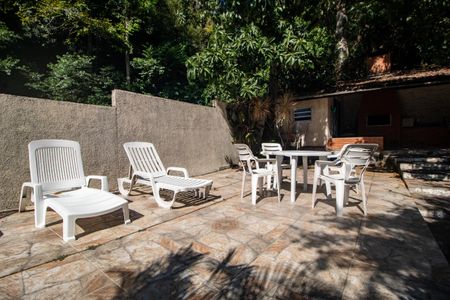 Casa à venda com 451m², 4 quartos e 4 vagasÁrea comum - Piscina