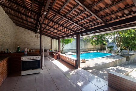 Casa à venda com 451m², 4 quartos e 4 vagasÁrea comum - Churrasqueira