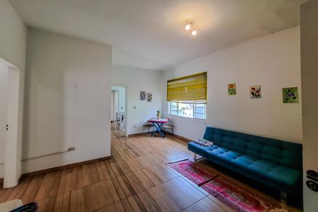 Casa à venda com 155m², 4 quartos e 1 vagaSala 