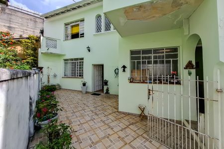 Casa à venda com 155m², 4 quartos e 1 vagaEntrada 