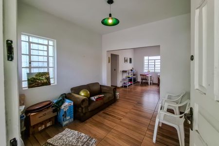 Casa à venda com 155m², 4 quartos e 1 vagaSala 