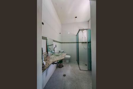 Casa à venda com 155m², 4 quartos e 1 vagaBanheiro 1