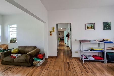 Casa à venda com 155m², 4 quartos e 1 vagaSala 