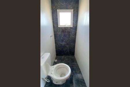 Casa para alugar com 130m², 2 quartos e 4 vagasBanheiro da Suíte 1