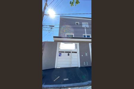 Casa para alugar com 130m², 2 quartos e 4 vagasFachada e Placa