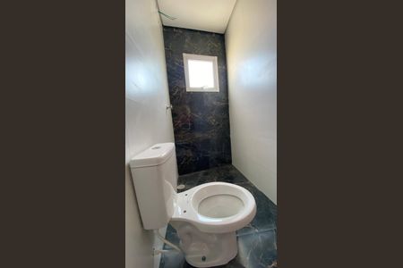 Casa para alugar com 130m², 2 quartos e 4 vagasBanheiro da Suíte 2