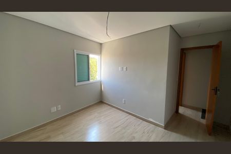 Casa para alugar com 130m², 2 quartos e 4 vagasSuíte 1