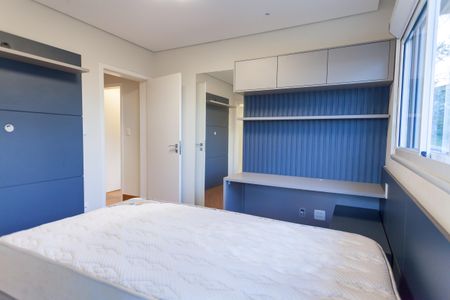 Casa de condomínio à venda com 397m², 4 quartos e 4 vagas Casa de condomínio à venda com 397m², 4 quartos e 4 vagasSuíte 2