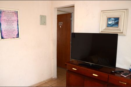 Casa para alugar com 160m², 2 quartos e 2 vagasSala de TV