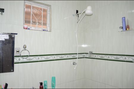 Casa para alugar com 160m², 2 quartos e 2 vagasBanheiro da Suíte