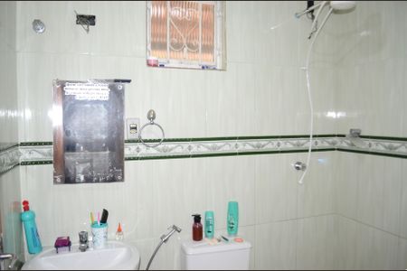 Casa para alugar com 160m², 2 quartos e 2 vagasBanheiro da Suíte