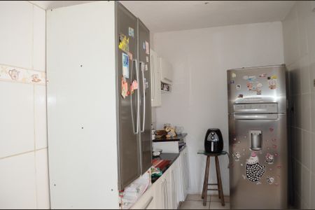 Casa para alugar com 160m², 2 quartos e 2 vagasCozinha