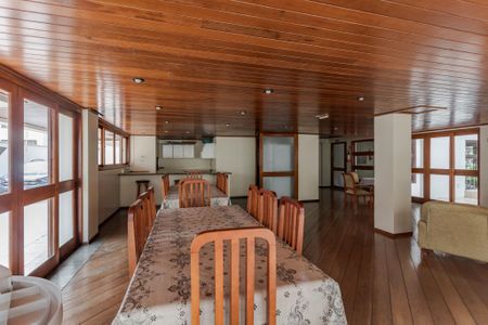 Apartamento à venda com 118m², 1 quarto e 2 vagas Apartamento à venda com 118m², 1 quarto e 2 vagasÁrea comum - Salão de festas