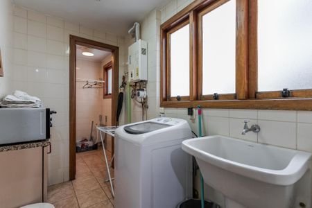 Apartamento à venda com 118m², 1 quarto e 2 vagas Apartamento à venda com 118m², 1 quarto e 2 vagasÁrea de Serviço