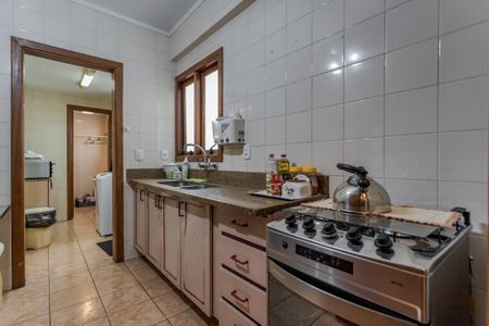 Apartamento à venda com 118m², 1 quarto e 2 vagas Apartamento à venda com 118m², 1 quarto e 2 vagasCozinha