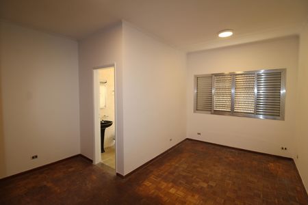 Casa à venda com 163m², 3 quartos e 5 vagasSuíte