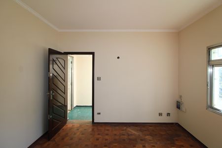 Casa à venda com 163m², 3 quartos e 5 vagasSala