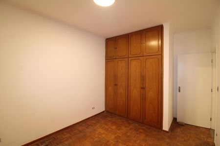 Casa à venda com 163m², 3 quartos e 5 vagasQuarto 2