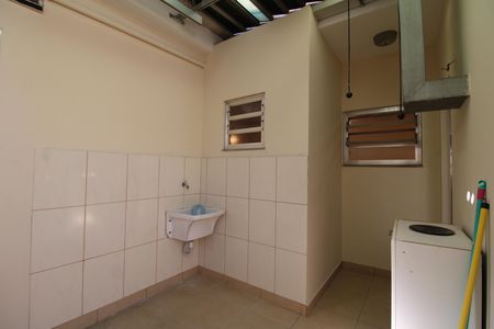 Casa à venda com 163m², 3 quartos e 5 vagasÁrea de Serviço