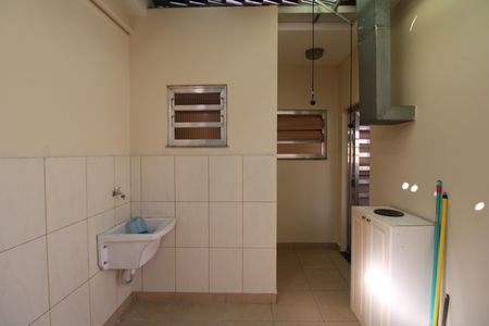 Casa à venda com 163m², 3 quartos e 5 vagasÁrea de Serviço