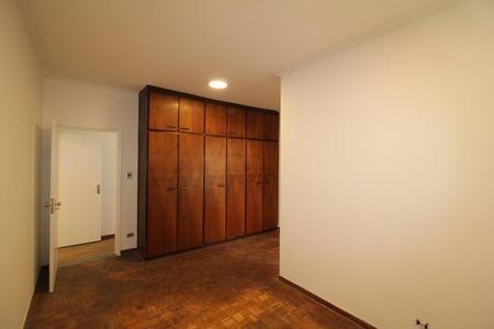 Casa à venda com 163m², 3 quartos e 5 vagasSuíte