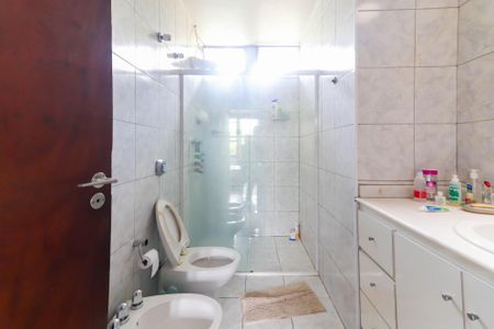 Casa à venda com 324m², 8 quartos e 4 vagasBanheiro Social