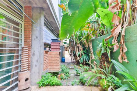 Casa à venda com 324m², 8 quartos e 4 vagasJardim / Quintal