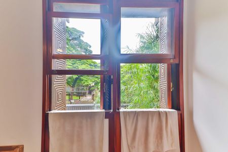 Casa à venda com 324m², 8 quartos e 4 vagasQuarto 1