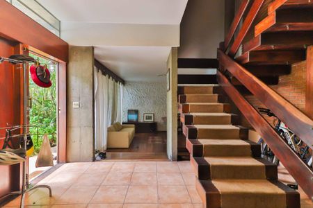 Casa à venda com 324m², 8 quartos e 4 vagasSala