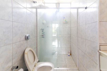 Casa à venda com 324m², 8 quartos e 4 vagasBanheiro Social