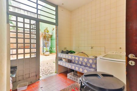 Casa à venda com 324m², 8 quartos e 4 vagasÁrea de Serviço